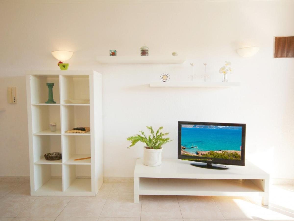 Apartamento Arcoiris, Con Piscina Y Junto A Playa De Alcudia المظهر الخارجي الصورة